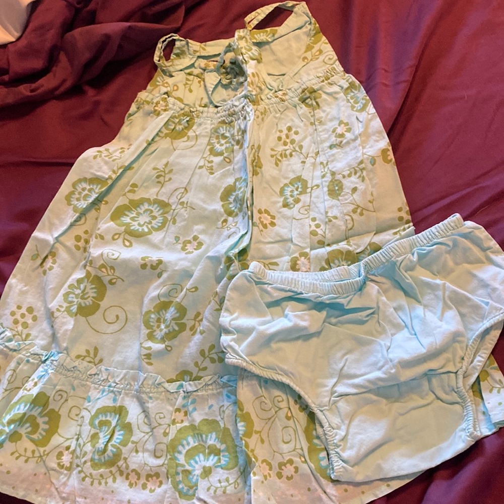 Baby Gap dress 18-24 M
